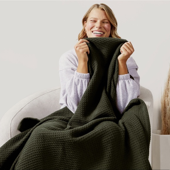 NEW Arhaus Waffle Knit Blanket - Olive - Picture 4 of 4